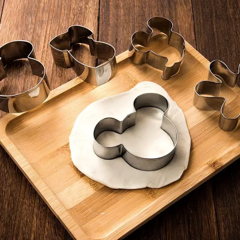 Mickey Mouse Mold Disney Cartoon Cute Figure Stainless Steel Biscuit Cake Cookie Dessert Kitchen Home Baking Fruit Cutting Tool
Mickey Mouse Mold Disney Cartoon Cute Figure Stainless Steel Biscuit Cake Cookie Dessert Kitchen Home Baking Fruit Cutting Tool