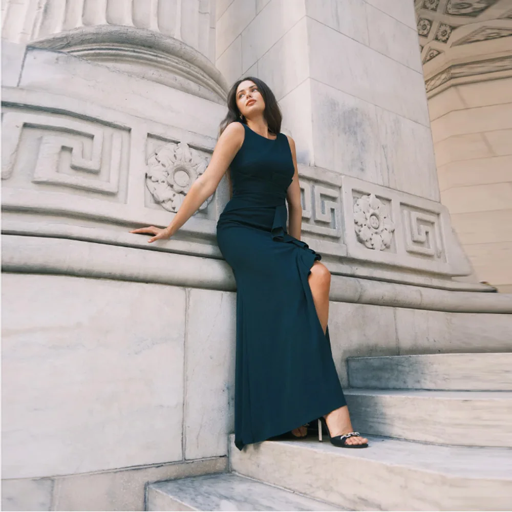Customized Mermaid Mother of The Bride Dresses Side Slit Draped Backless Women Wedding Guest Dresses Party Wear
Customized Mermaid Mother of The Bride Dresses Side Slit Draped Backless Women Wedding Guest Dresses Party Wear