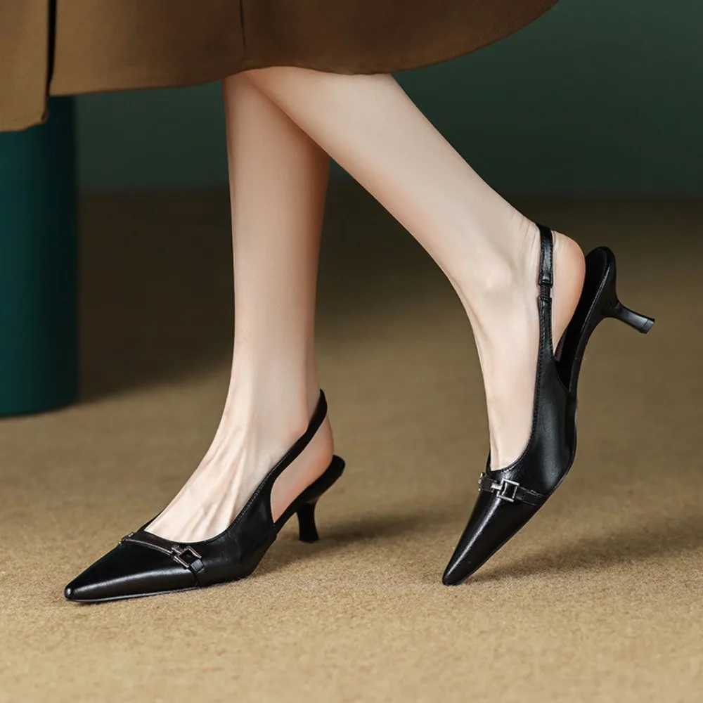 2026 New Pointed Toe Closed Toe Sandals Women Kitten Heel Backless Shallow Mouth Versatile Shoes
2026 New Pointed Toe Closed Toe Sandals Women Kitten Heel Backless Shallow Mouth Versatile Shoes