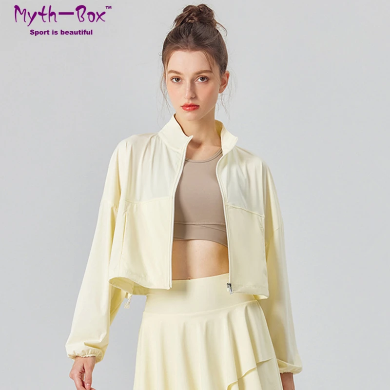 Summer Women Sport Jackets Loose Thin Yoga Jacket Anti-UV Long Sleeves Running Outerwear Quick Dry Gym Fitness Tops Sportwear
Summer Women Sport Jackets Loose Thin Yoga Jacket Anti-UV Long Sleeves Running Outerwear Quick Dry Gym Fitness Tops Sportwear