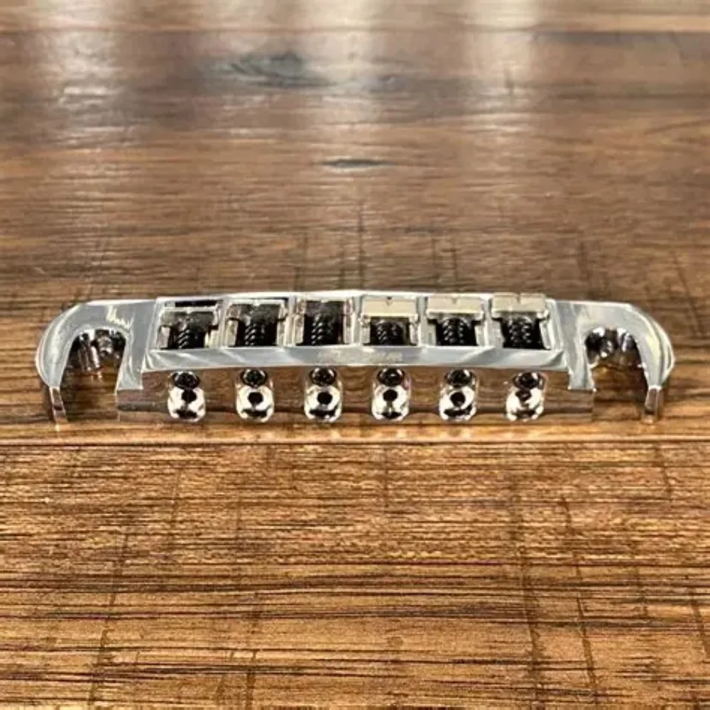 Wilkinson WOGT3 Electric Guitar Bridge Tailpiece Adjustable Wraparound Chrome Silver - Enhances Playability & Tone
Wilkinson WOGT3 Electric Guitar Bridge Tailpiece Adjustable Wraparound Chrome Silver - Enhances Playability & Tone