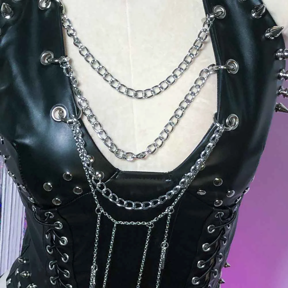 Топы в стиле гранж, винтаж, эко-эйдж, кавайи, Y2K, эмо, готика, 90-х, с заклепками, цепями, для самостоятельного тюнинга, в стиле ревивал, панк-рок, готика, харяку
Топы в стиле гранж, винтаж, эко-эйдж, кавайи, Y2K, эмо, готика, 90-х, с заклепками, цепями, для самостоятельного тюнинга, в стиле ревивал, панк-рок, готика, харяку