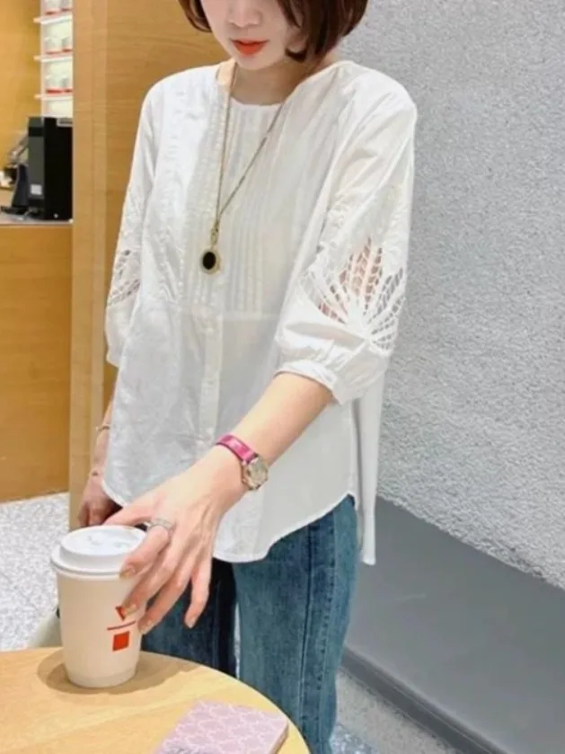 Women's round Neck Hollow out Breathable Shirt Loose Fit Slimming Summer New Style Five Sleeve Tops Comfortable Skin-Friendly
Women's round Neck Hollow out Breathable Shirt Loose Fit Slimming Summer New Style Five Sleeve Tops Comfortable Skin-Friendly