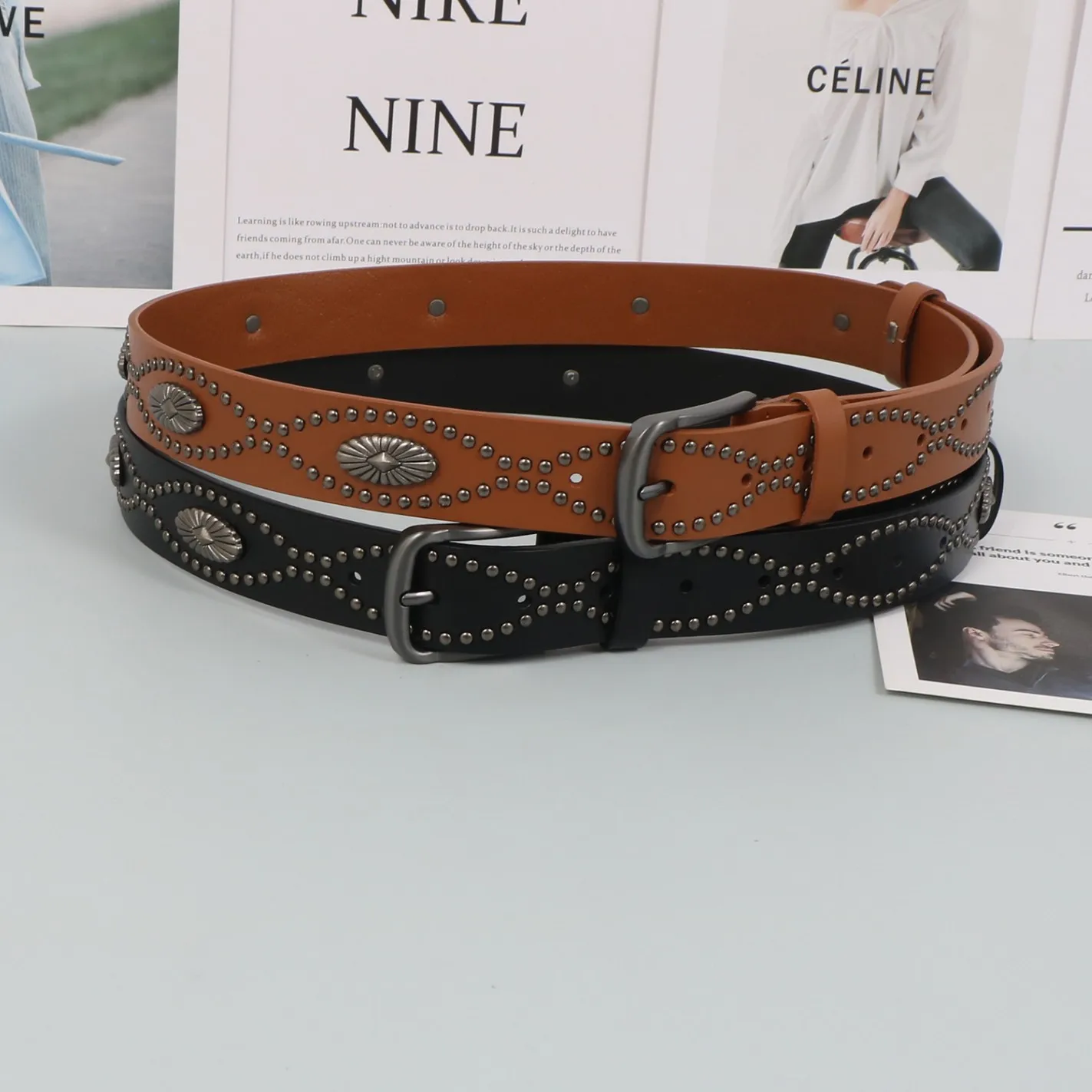 Ремень унисекс в стиле панк, винтажный пояс с драгоценными камнями, модный модный аксессуар для женщин, дизайнерский ремень, ремень с шипами
Ремень унисекс в стиле панк, винтажный пояс с драгоценными камнями, модный модный аксессуар для женщин, дизайнерский ремень, ремень с шипами