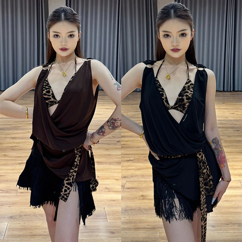 Samba Dance Performance Costume Adult Club Practice Clothing 2025 Latin Dance Clothes Sleeveless Tops Women Dress Rumba
Samba Dance Performance Costume Adult Club Practice Clothing 2025 Latin Dance Clothes Sleeveless Tops Women Dress Rumba