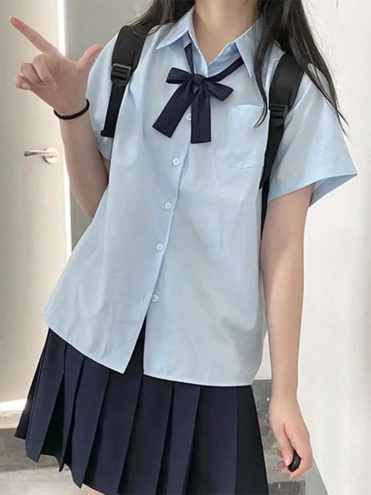 Японская студенческая униформа в стиле преппи JK: базовая женская рубашка свободного кроя с воротником, однотонная, летняя, модная, в милом стиле
Японская студенческая униформа в стиле преппи JK: базовая женская рубашка свободного кроя с воротником, однотонная, летняя, модная, в милом стиле