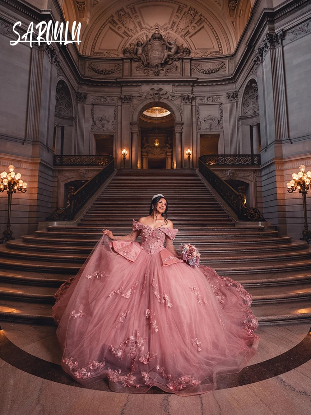 Sweet Girl 15 16 Quinceanera Dress Customized Floral Appliques Richly Bow Dazzling Off Shoulder Ball Gown Elegant Pink Tulle
Sweet Girl 15 16 Quinceanera Dress Customized Floral Appliques Richly Bow Dazzling Off Shoulder Ball Gown Elegant Pink Tulle
