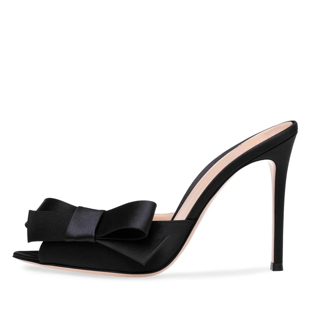 Summer New Brand Slippers Fashion Women Sandal Bow High Heel Casual Slide Outdoor Beach Female Flip Flops Large Size Women Shoe
Summer New Brand Slippers Fashion Women Sandal Bow High Heel Casual Slide Outdoor Beach Female Flip Flops Large Size Women Shoe