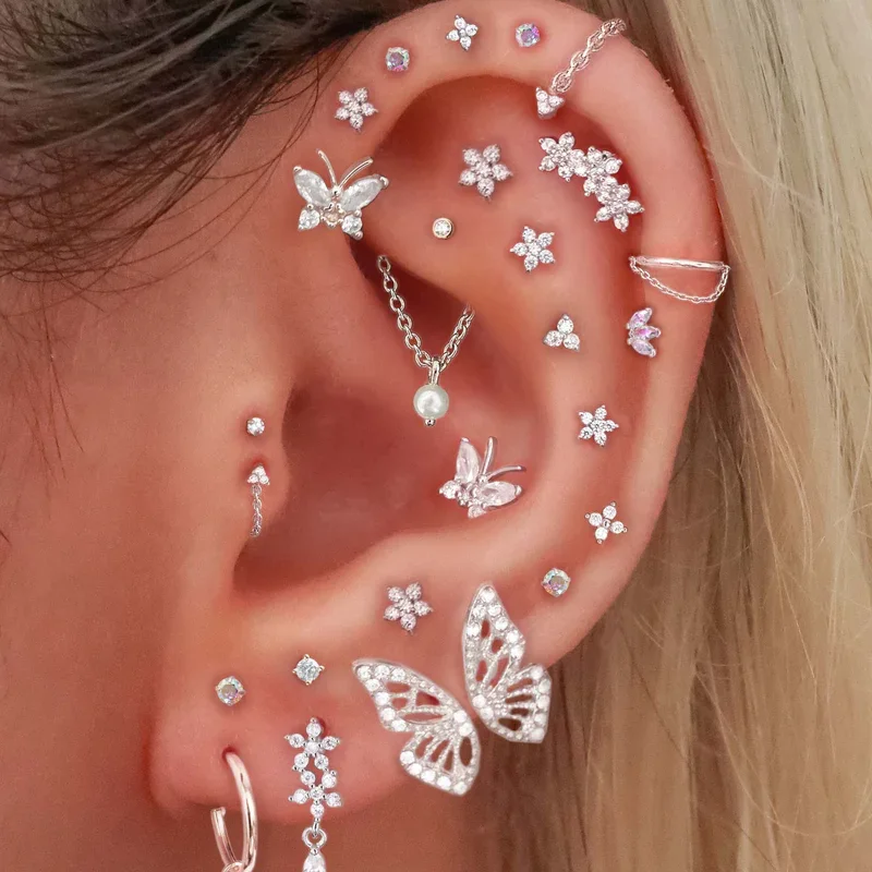 925 Sterling Silver Micro Pave Bling Zircon Flower Star Earrings for Women Daliy Wear Helix Piercing Earrings Party Jewelry
925 Sterling Silver Micro Pave Bling Zircon Flower Star Earrings for Women Daliy Wear Helix Piercing Earrings Party Jewelry