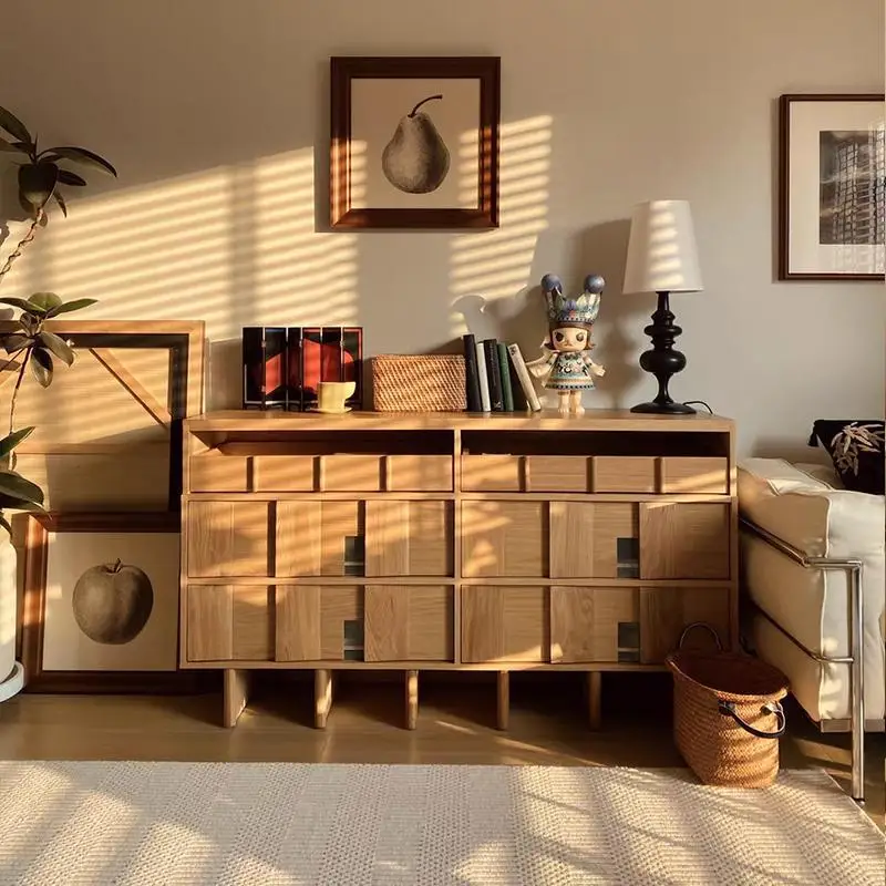 French retro solid wood chest, light luxury, high-end door cabinet, chest of drawers, medium and ancient style cabinet
French retro solid wood chest, light luxury, high-end door cabinet, chest of drawers, medium and ancient style cabinet