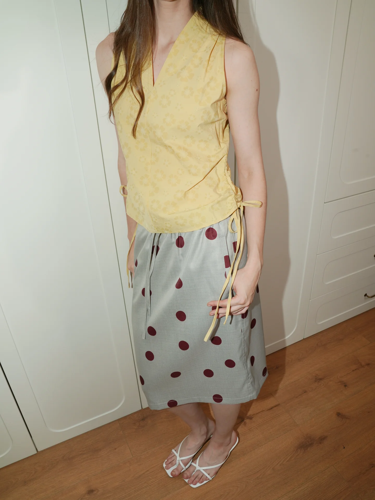 UNNNSAD Summer Polka Dot Drawstring Skirt Loose Vintage Brown Silver White round Dot Midi Skirt Women's Fashion Polyester Blend
UNNNSAD Summer Polka Dot Drawstring Skirt Loose Vintage Brown Silver White round Dot Midi Skirt Women's Fashion Polyester Blend