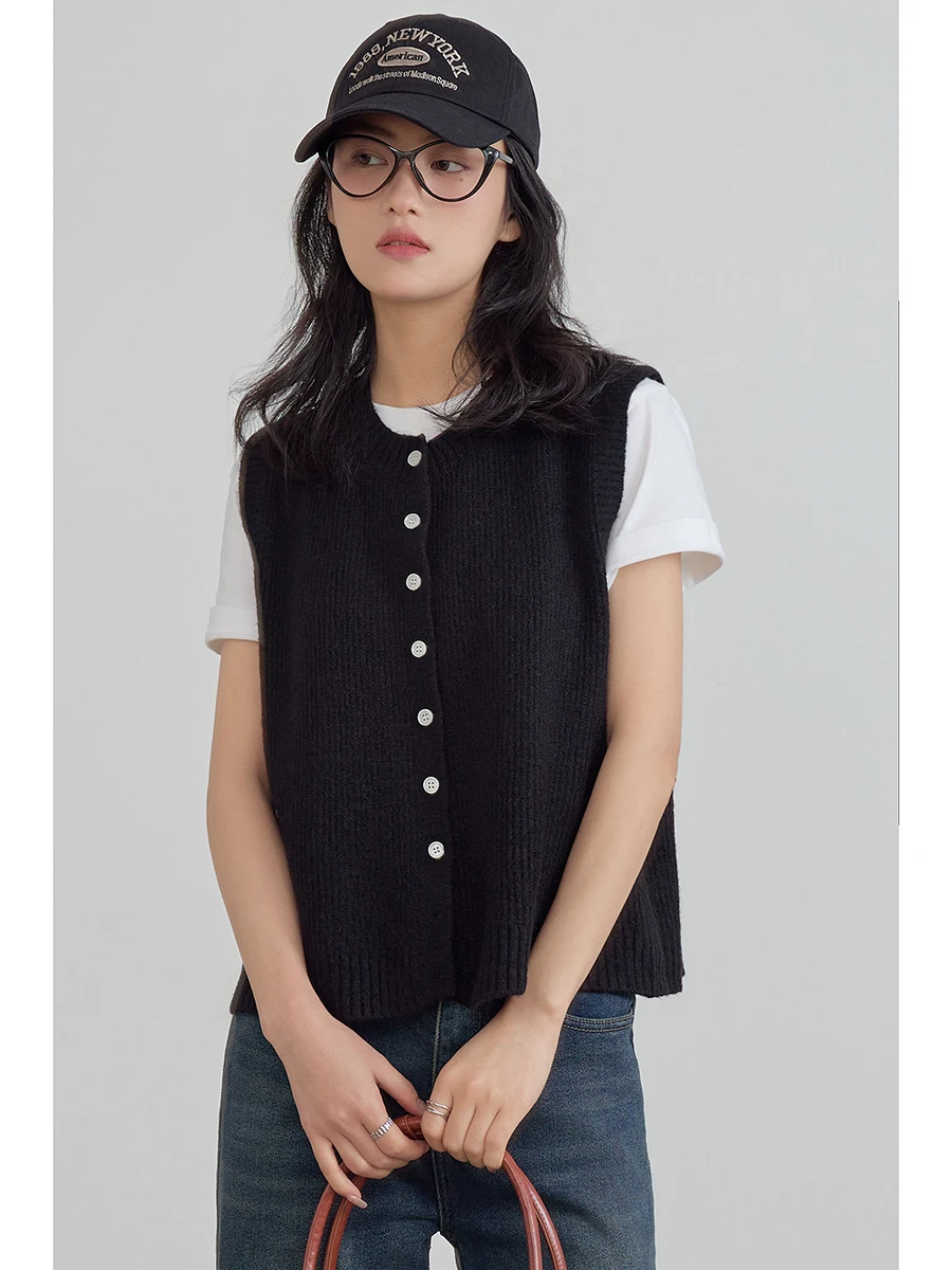 Свободный вязаный жилет-свитер для женщин, весна-осень, на одной пуговице, с круглым вырезом, повседневный, для работы, короткий, без рукавов
Свободный вязаный жилет-свитер для женщин, весна-осень, на одной пуговице, с круглым вырезом, повседневный, для работы, короткий, без рукавов