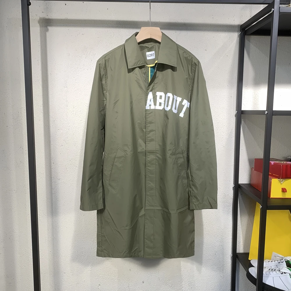 Легкая весенне-осенняя мужская повседневная ветровка свободного покроя с воротником, тонкая верхняя одежда, молодежная городская одежда Long Sve
Легкая весенне-осенняя мужская повседневная ветровка свободного покроя с воротником, тонкая верхняя одежда, молодежная городская одежда Long Sve