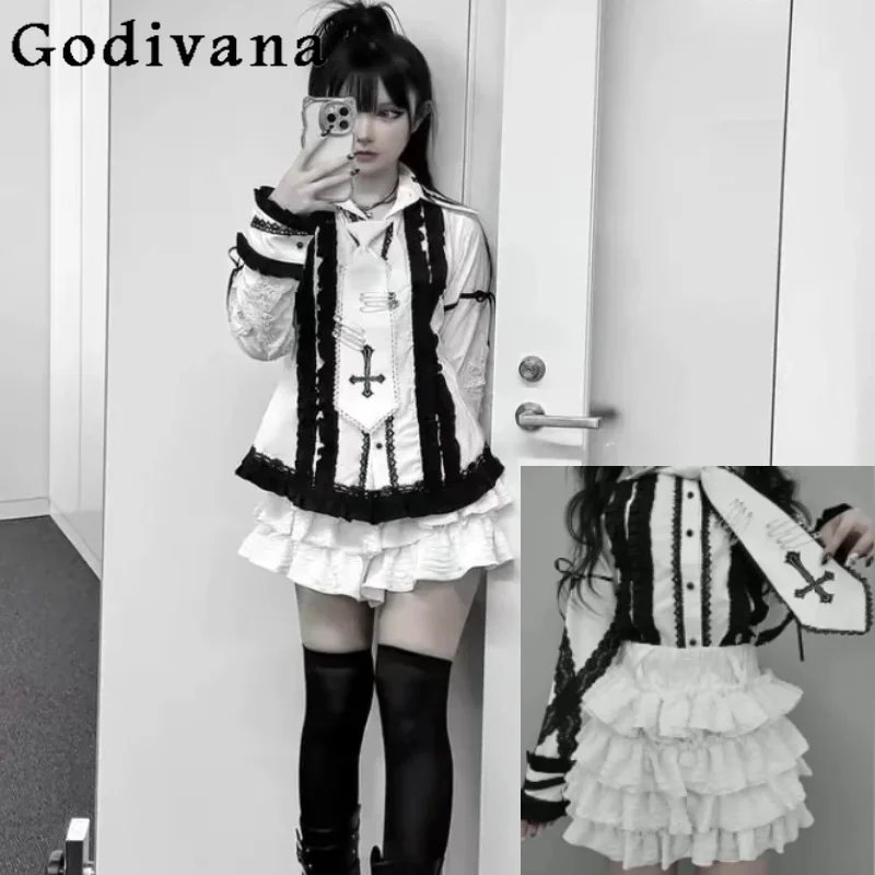 Plus Size Fashion Gothic Lolita Cute Ruffles Sweet Skirt Personality Girls Y2k Dark Princess High Waist A-line Cake Pantskirt
Plus Size Fashion Gothic Lolita Cute Ruffles Sweet Skirt Personality Girls Y2k Dark Princess High Waist A-line Cake Pantskirt