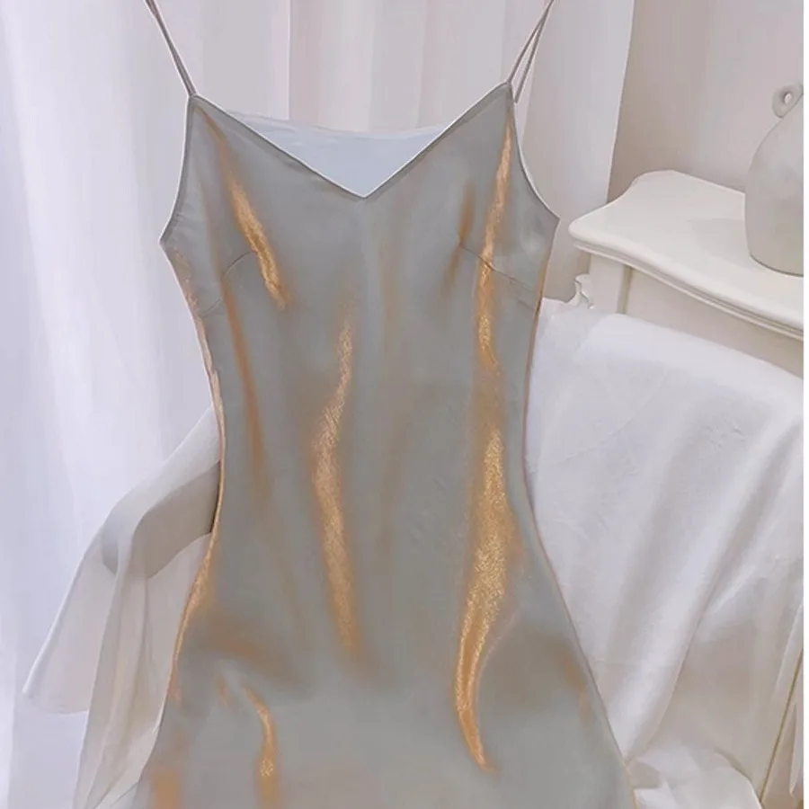 High End Moonlight Melody French Style Dress with Smooth Lines Hanging Strap Skirt V-neck Fishtail Skirt Dress
High End Moonlight Melody French Style Dress with Smooth Lines Hanging Strap Skirt V-neck Fishtail Skirt Dress