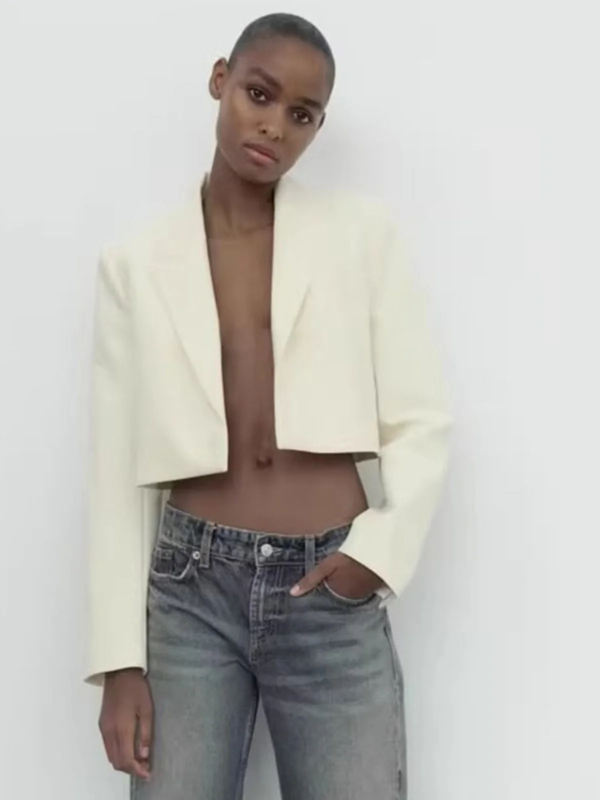 ort Suit Jaet with Belted Skirt Pants Street Sle Long Sve Pure Color Women's Faion Spring Collection 2024
ort Suit Jaet with Belted Skirt Pants Street Sle Long Sve Pure Color Women's Faion Spring Collection 2024