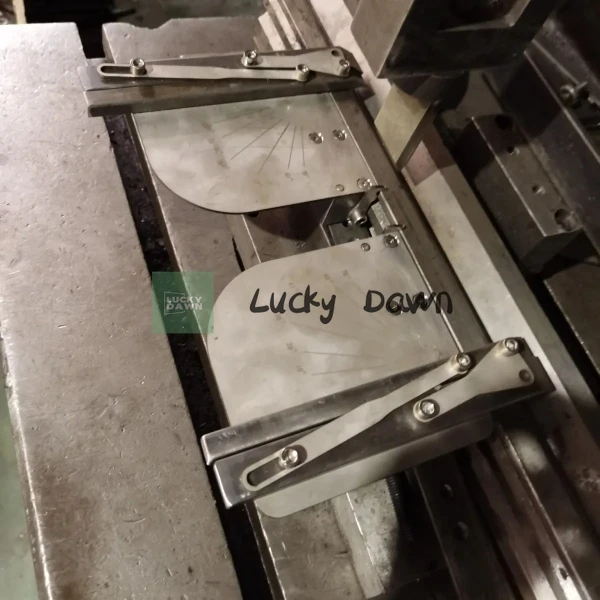 A unique heating tool for bending metal sheets, magnetic angle positioning workpiece support in front of the shearing machine.
A unique heating tool for bending metal sheets, magnetic angle positioning workpiece support in front of the shearing machine.