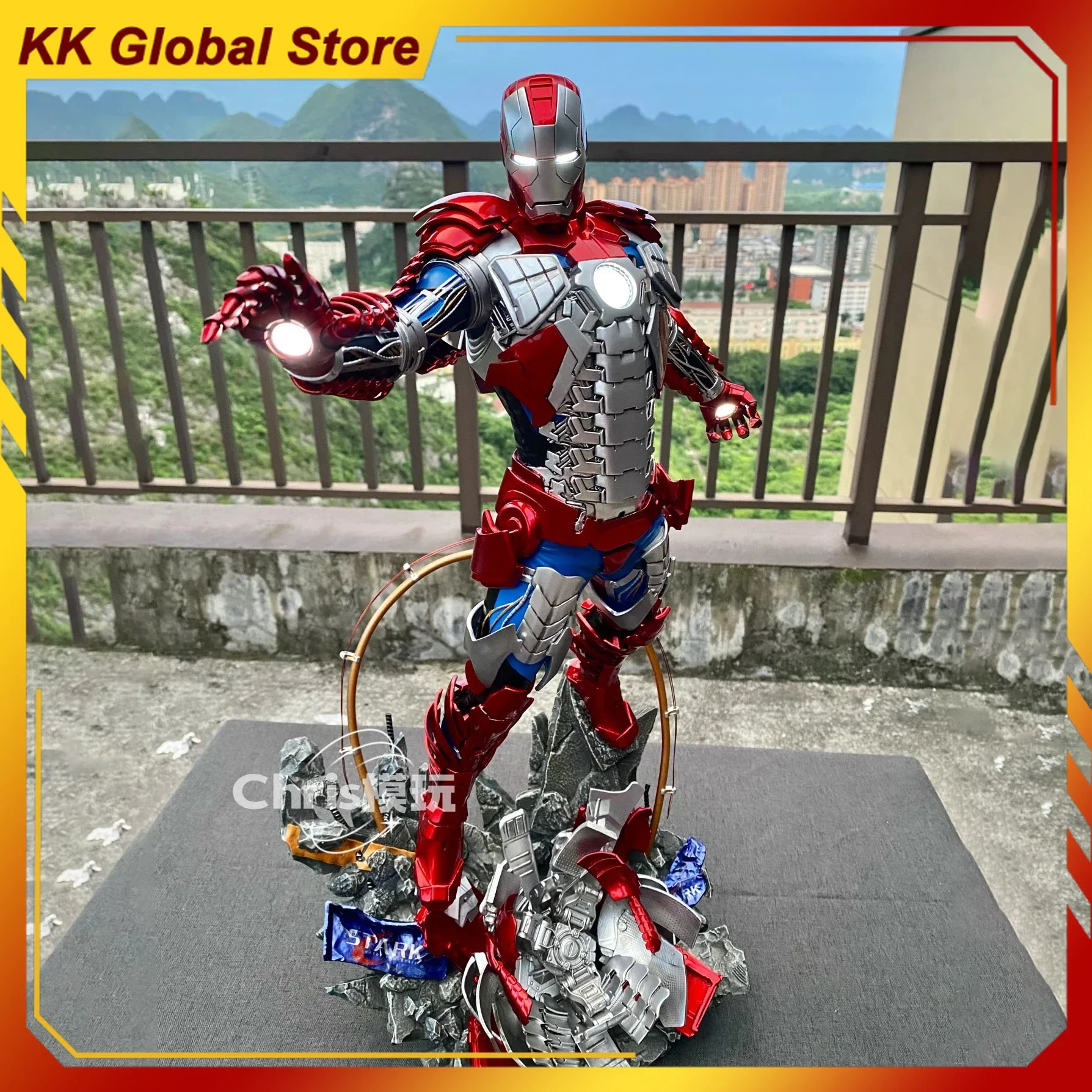 Iron Man MK5 SDZ Marvel The Avengers Anime Figure Peripherals Extra Large Statue Can Glow Desktop Ornaments Birthday Gift Toys
Iron Man MK5 SDZ Marvel The Avengers Anime Figure Peripherals Extra Large Statue Can Glow Desktop Ornaments Birthday Gift Toys