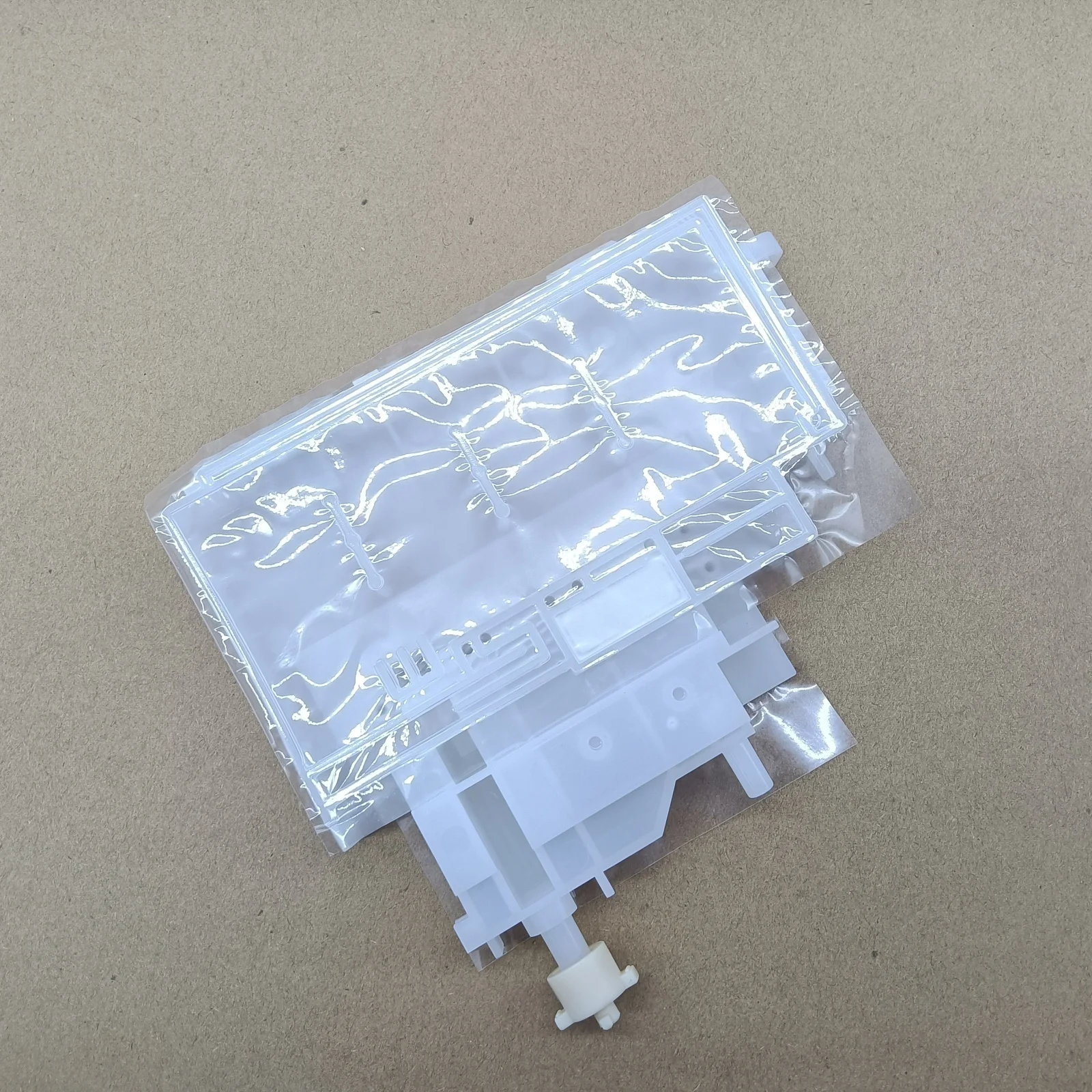 Чернильный бак Cis подходит для Epson L 5290 L 5590 L 5316 L 5198 L 5296 L 5190 L 5298 L 5196 L 5310
Чернильный бак Cis подходит для Epson L 5290 L 5590 L 5316 L 5198 L 5296 L 5190 L 5298 L 5196 L 5310