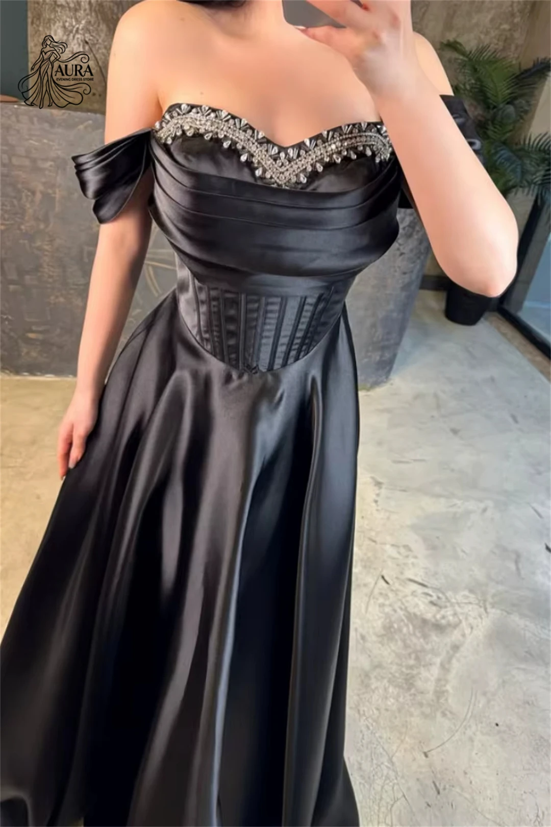 Aura Shawl Robe Designer Luxe Elegant Woman Dress Custom Made Women's Evening Dresses 2026 Luxury Dresses for Prom Round Neck
Aura Shawl Robe Designer Luxe Elegant Woman Dress Custom Made Women's Evening Dresses 2026 Luxury Dresses for Prom Round Neck