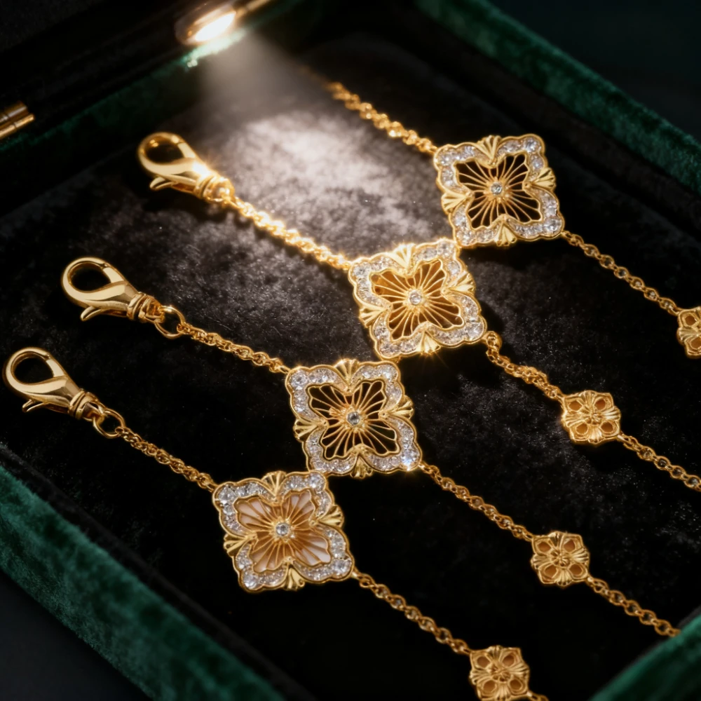 2025 Trendy Jewelry New Retro Cubic Zirconia Lucky Four Leaf Flower Bracelet Women Office Party Friends Gift Fashion Jewelry
2025 Trendy Jewelry New Retro Cubic Zirconia Lucky Four Leaf Flower Bracelet Women Office Party Friends Gift Fashion Jewelry