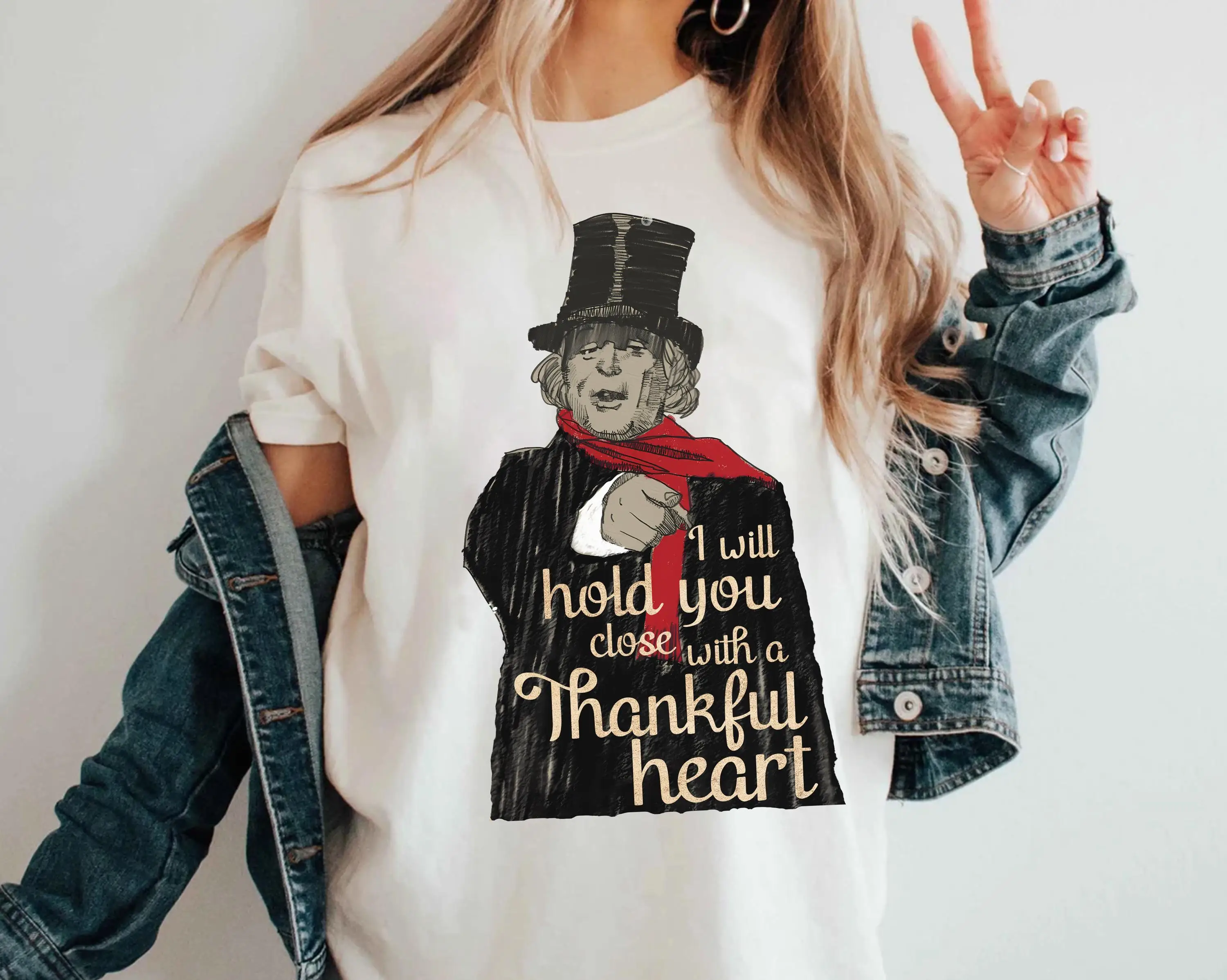 Футболка Disney Muppets Christmas Carol Michael Caine Sketch, Рождественский свитшот Muppets, Рождественская семейная футболка Disneyland
Футболка Disney Muppets Christmas Carol Michael Caine Sketch, Рождественский свитшот Muppets, Рождественская семейная футболка Disneyland