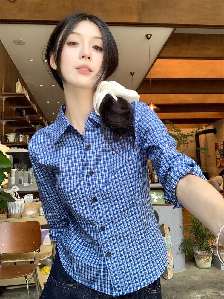 Korean Style Long Sleeve Shirt Women's Plaid Slim Fit Vintage Preppy Layering Versatile Top Clean Fit Breathable Skin-Friendly
Korean Style Long Sleeve Shirt Women's Plaid Slim Fit Vintage Preppy Layering Versatile Top Clean Fit Breathable Skin-Friendly