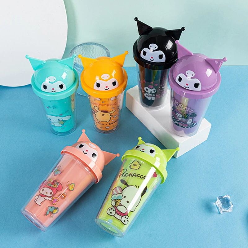 Креативная чашка для воды Sanrio Cinnamoroll Kuromi Melody, пластиковая чашка, портативная Спортивная кружка, мультяшный откидной Чехол, чашка для воды, детские подарки
Креативная чашка для воды Sanrio Cinnamoroll Kuromi Melody, пластиковая чашка, портативная Спортивная кружка, мультяшный откидной Чехол, чашка для воды, детские подарки