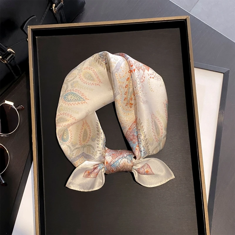100% Pure Square Silk Scarf Women Vintage Paisley Persian Mandala Beach Hair Wrap Bandana Neckerchief Headband Tie Bag Gift
100% Pure Square Silk Scarf Women Vintage Paisley Persian Mandala Beach Hair Wrap Bandana Neckerchief Headband Tie Bag Gift