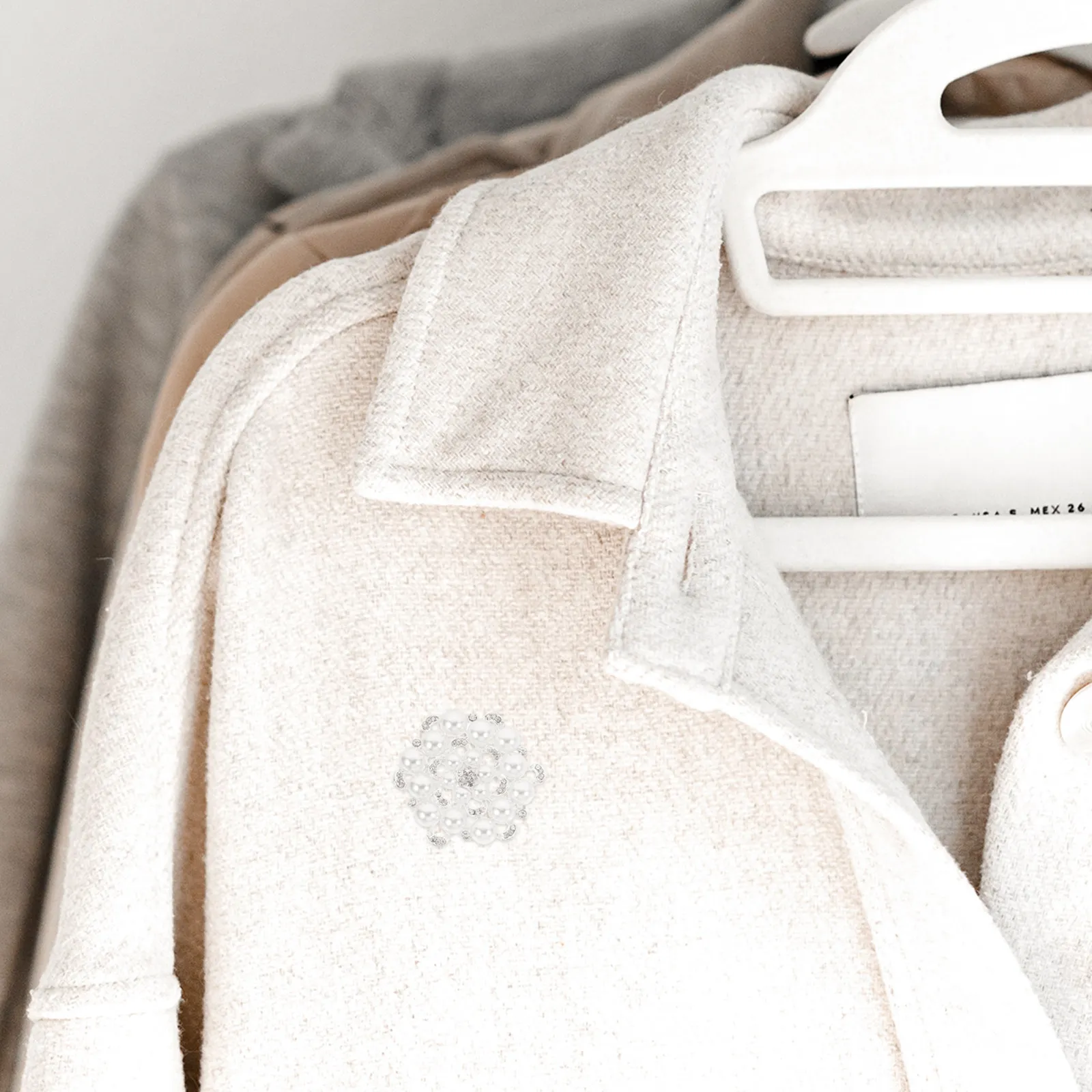 6Pcs Wedding Brooches Simulated Pearl Rhinestone Bridesmaid Accessory Gift Party Costume Decoration Wedding Brooch
6Pcs Wedding Brooches Simulated Pearl Rhinestone Bridesmaid Accessory Gift Party Costume Decoration Wedding Brooch