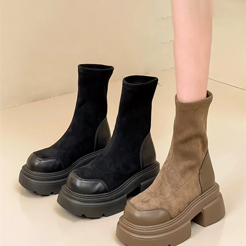 Winter New Retro Versatile Women's Ankle Boots Fashion Slip On Thick Bottom Short Warm Ladies Elegant Boots
Winter New Retro Versatile Women's Ankle Boots Fashion Slip On Thick Bottom Short Warm Ladies Elegant Boots