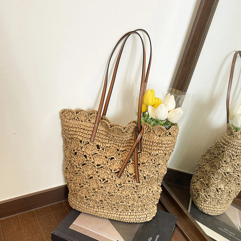 Handmade Woven Straw Tote Bag Women Large Capacity Beach Bag Summer Vacation Shoulder Bag Lady Casual Handbag Commuting Designe
Handmade Woven Straw Tote Bag Women Large Capacity Beach Bag Summer Vacation Shoulder Bag Lady Casual Handbag Commuting Designe