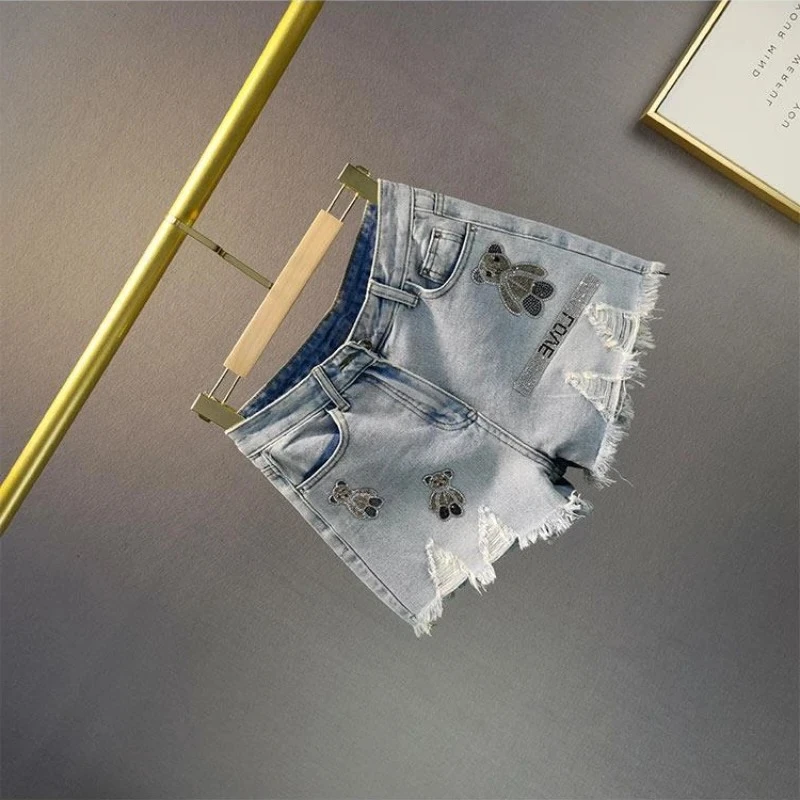 Women's Torn Raw Edge Denim Shorts 2026 Summer High Waist Slimming Bear Rhinestone Hot Pants Casual Fashion
Women's Torn Raw Edge Denim Shorts 2026 Summer High Waist Slimming Bear Rhinestone Hot Pants Casual Fashion