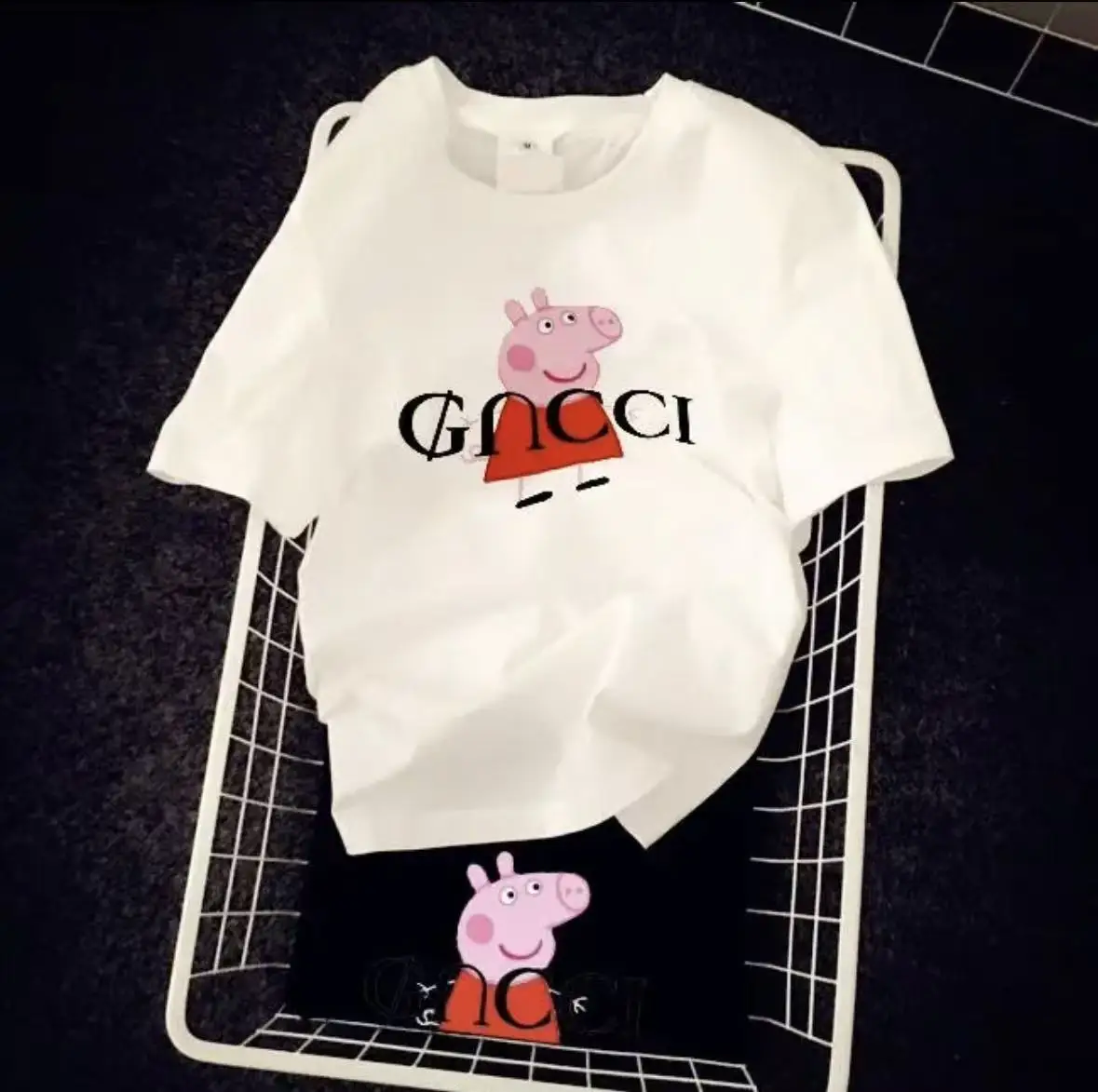 Peppa Pig 2026 Cartoon Graphic Print Hasbro Brand Children and Unisex Comfortable summer children's casual T-shirt
Peppa Pig 2026 Cartoon Graphic Print Hasbro Brand Children and Unisex Comfortable summer children's casual T-shirt