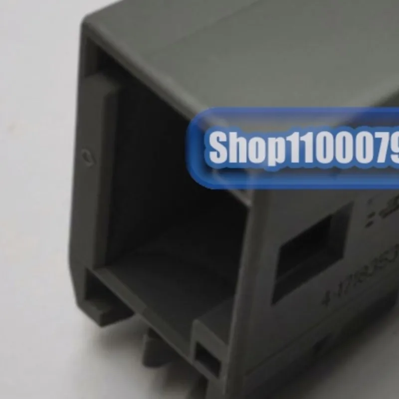 5pcs/lot 4-1670901-1 4-1718353-2 4M0972245A 7286-9985-30 7297-3374-40 776427-4 776433-2
5pcs/lot 4-1670901-1 4-1718353-2 4M0972245A 7286-9985-30 7297-3374-40 776427-4 776433-2
