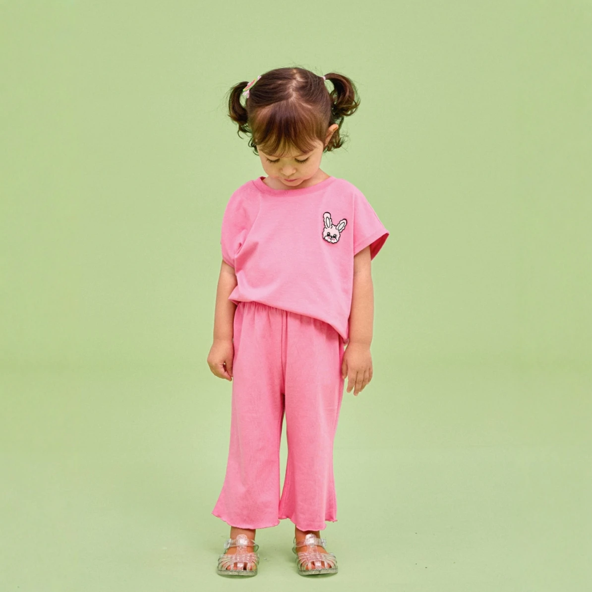 Cute Sweet Baby Girl Fashionable Two-Piece Set Short Sleeve T-Shirt Long Pants Summer New Arrival Child Clothing Ensemble
Cute Sweet Baby Girl Fashionable Two-Piece Set Short Sleeve T-Shirt Long Pants Summer New Arrival Child Clothing Ensemble