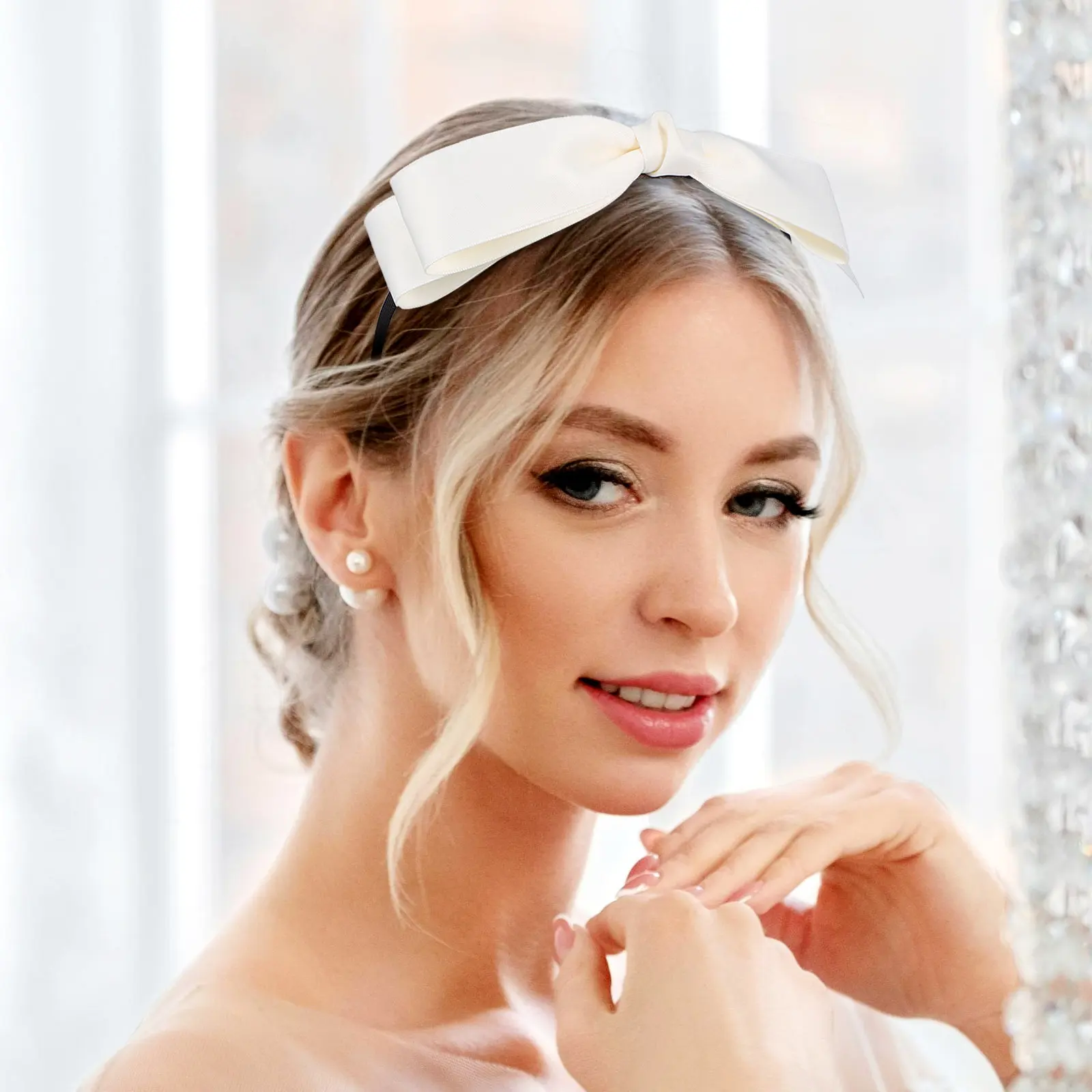 2Pcs Ribbon Hairband Butterfly Bow Headband for Women and Girls Thin Comfortable Fit Satin Hair Bows Stylish Daily Party
2Pcs Ribbon Hairband Butterfly Bow Headband for Women and Girls Thin Comfortable Fit Satin Hair Bows Stylish Daily Party