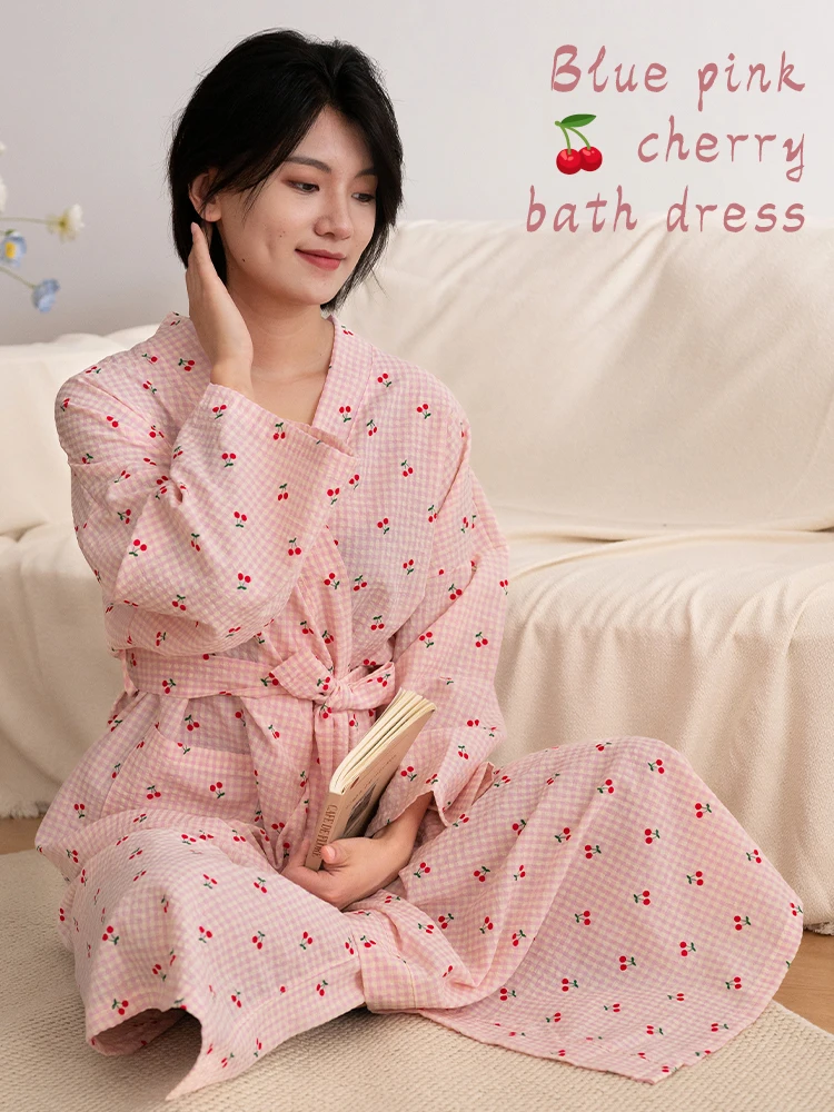 Quick Dry Thin Cherry Blossom Women's Bathrobe Japanese Style Bath Kimono Sleepwear New 2025 Cotton Home Textile Towel
Quick Dry Thin Cherry Blossom Women's Bathrobe Japanese Style Bath Kimono Sleepwear New 2025 Cotton Home Textile Towel