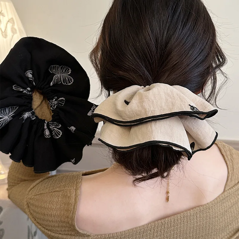 Elegant Butterfly Big Scrunchies Women Girls Elastic Hair Rubber Band Accessories Tie Hair Ring Rope Headdress Headwear Ornament
Elegant Butterfly Big Scrunchies Women Girls Elastic Hair Rubber Band Accessories Tie Hair Ring Rope Headdress Headwear Ornament