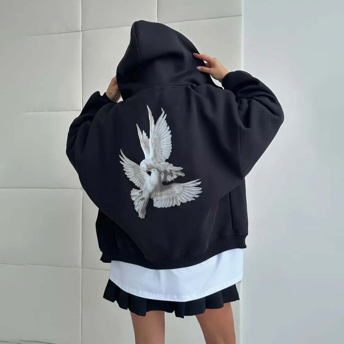 Pigeon print sweater jacket early autumn women's new fashion trend large size lazy wind oversize hoodie women Y2K
Pigeon print sweater jacket early autumn women's new fashion trend large size lazy wind oversize hoodie women Y2K