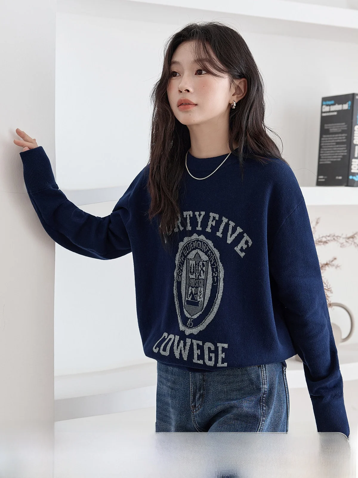HuiXi Knitted round Neck Sweatshirt Women's Casual Loose Fit Overhead Winter New Style Sporty Versatile Hoodie Daily Wear
HuiXi Knitted round Neck Sweatshirt Women's Casual Loose Fit Overhead Winter New Style Sporty Versatile Hoodie Daily Wear