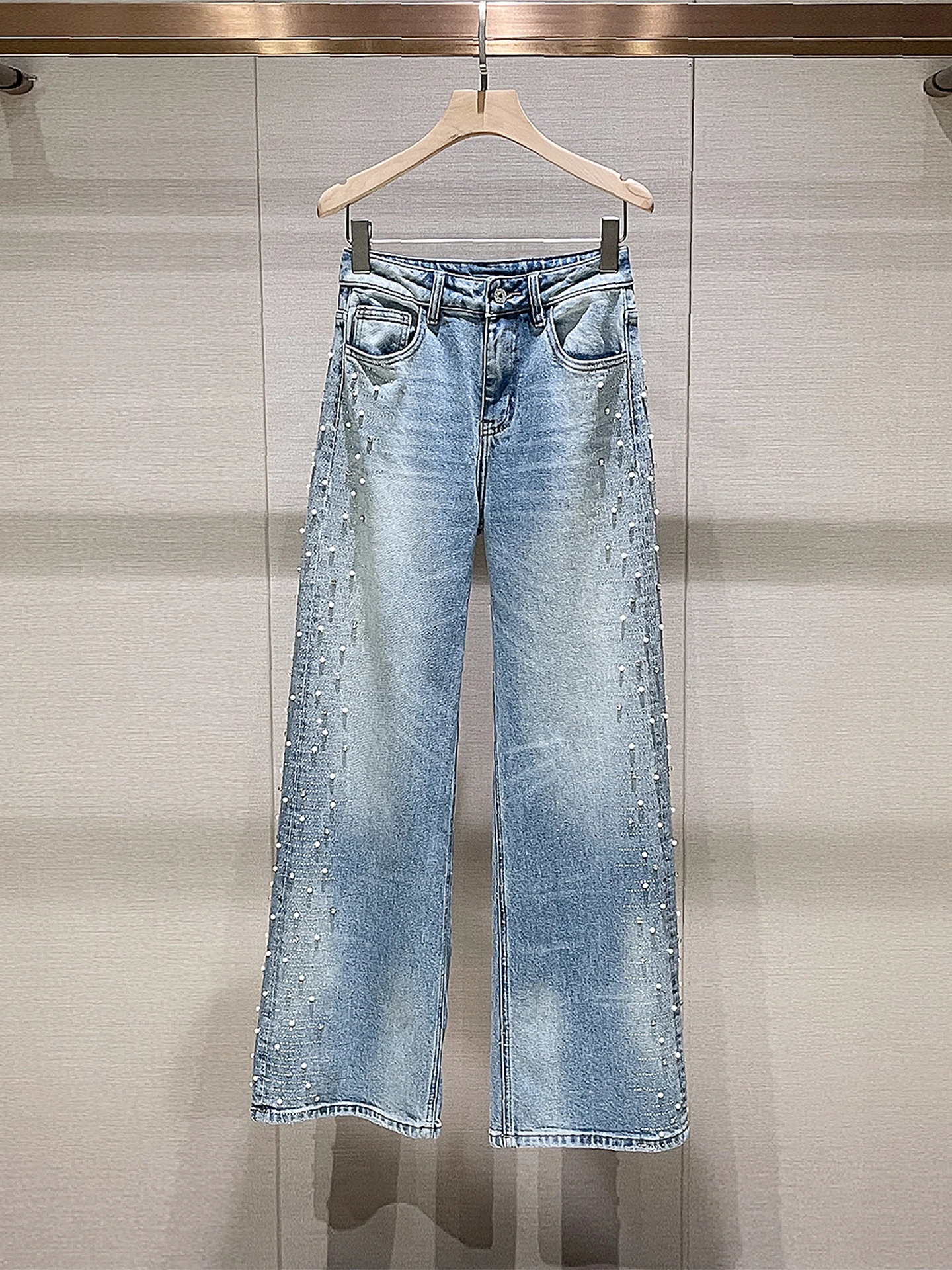 High Waist Straight Leg Blue Jeans Sequin Embellished Casual Comfortable Spring New Arrival Women's Premium Denim Pants
High Waist Straight Leg Blue Jeans Sequin Embellished Casual Comfortable Spring New Arrival Women's Premium Denim Pants