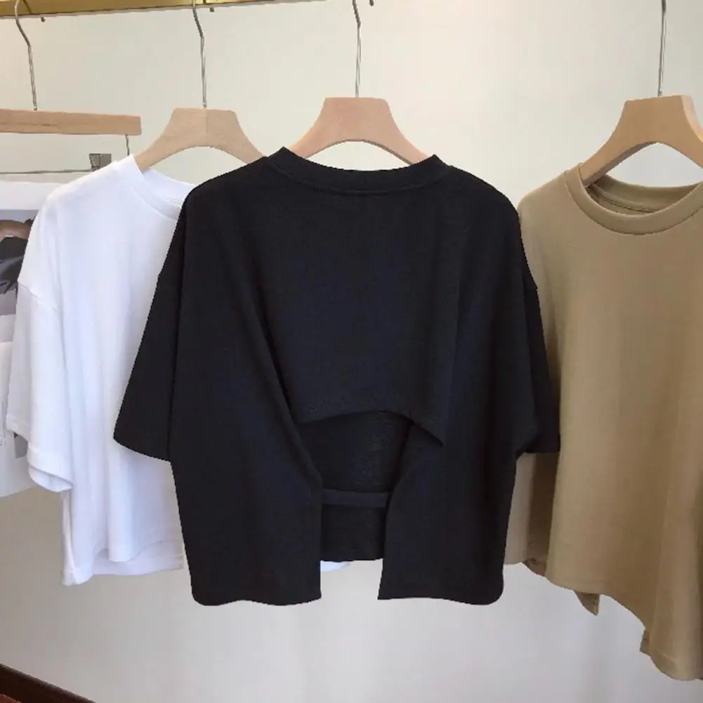 Sexy Fit Style Crop Top Stylish Women's Cropped Tops with Back Hollow Design Round Neck Short Sleeve Solid Color for Holidays 
Sexy Fit Style Crop Top Stylish Women's Cropped Tops with Back Hollow Design Round Neck Short Sleeve Solid Color for Holidays