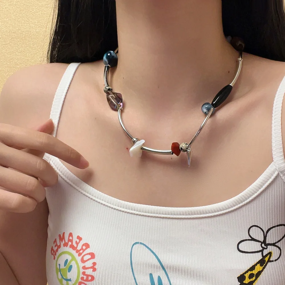 Women's Unique Design Colorful Irregular Stone Shell Bead Necklace New Minimalist Choker Trendy Jewelry
Women's Unique Design Colorful Irregular Stone Shell Bead Necklace New Minimalist Choker Trendy Jewelry