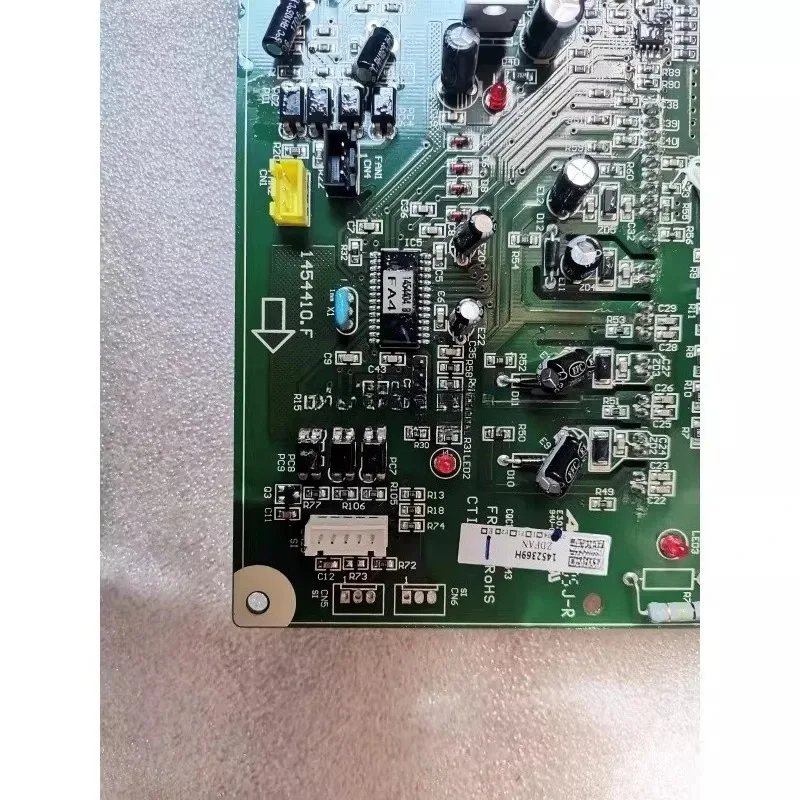 Suitable for Hisense central air conditioner, inverter board 1452369. A/D/H/C 1452369. A/F
Suitable for Hisense central air conditioner, inverter board 1452369. A/D/H/C 1452369. A/F