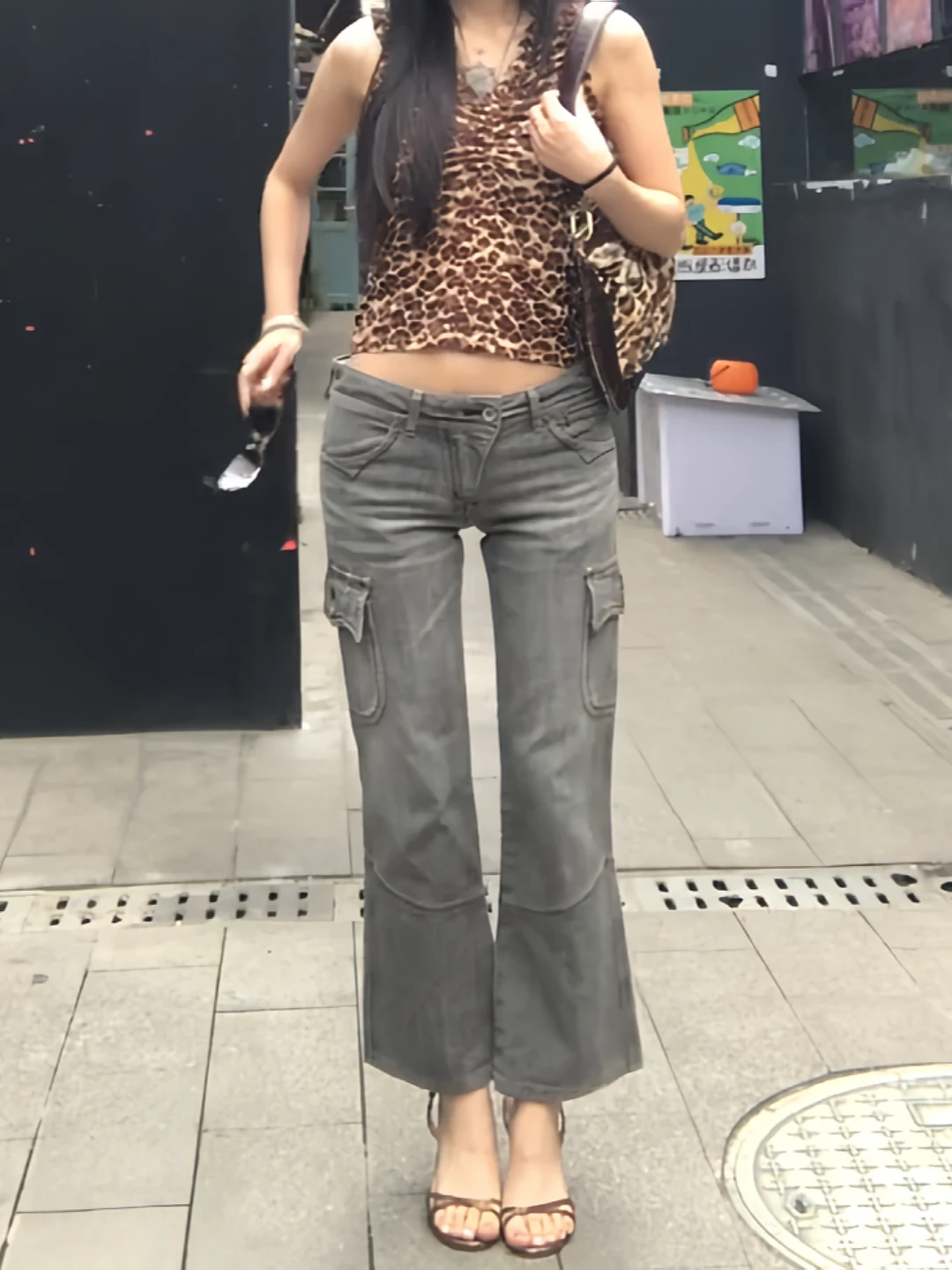 Low Waist Distressed American Retro Denim Jeans Women's Sexy Nine Points Bell Bottoms Slimming Pants Street Style Summer
Low Waist Distressed American Retro Denim Jeans Women's Sexy Nine Points Bell Bottoms Slimming Pants Street Style Summer