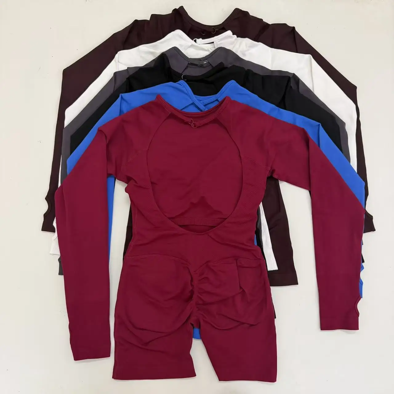 Yoga Long Sleeve One Piece Gym Clothes Women Yoga Playsuit Open Back Fitness Workout Jumpsuit Backless Set Siamese Sportswear
Yoga Long Sleeve One Piece Gym Clothes Women Yoga Playsuit Open Back Fitness Workout Jumpsuit Backless Set Siamese Sportswear