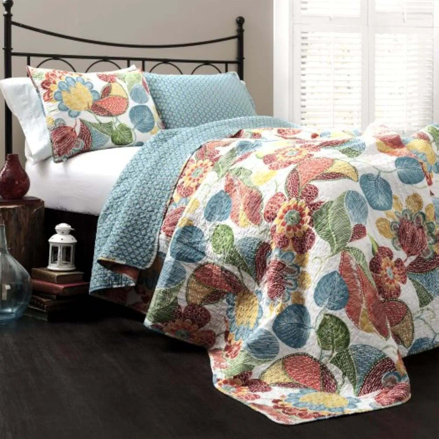 Layla Quilt Floral Leaf Print 3 Piece Reversible Bedding Set Full/Queen Orange & Blue
Layla Quilt Floral Leaf Print 3 Piece Reversible Bedding Set Full/Queen Orange & Blue