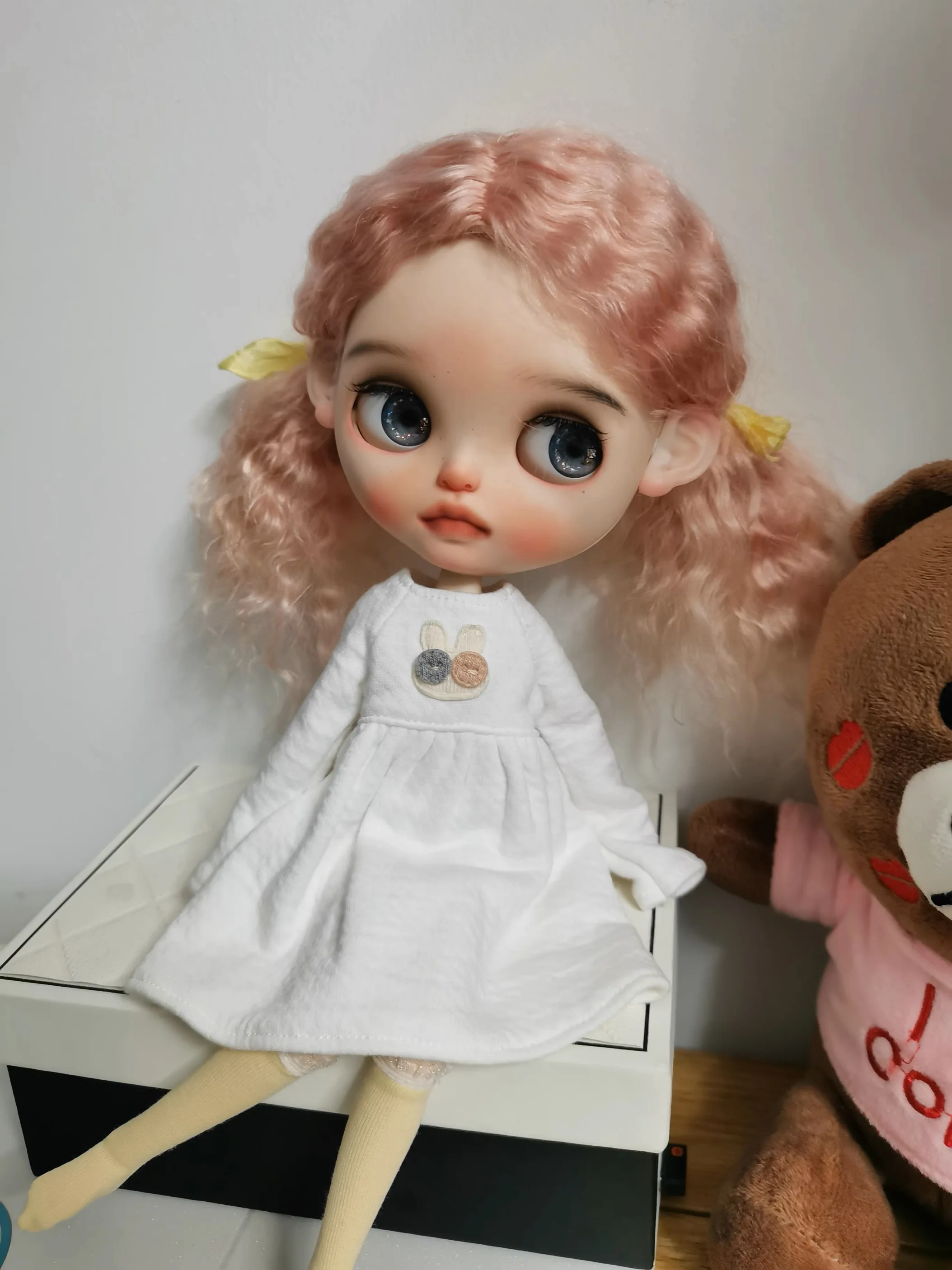 Dula Doll Wigs for Blythe Qbaby natural Pink rolls Mohair Microvolumes curls 9-10 inch head circumstance
Dula Doll Wigs for Blythe Qbaby natural Pink rolls Mohair Microvolumes curls 9-10 inch head circumstance