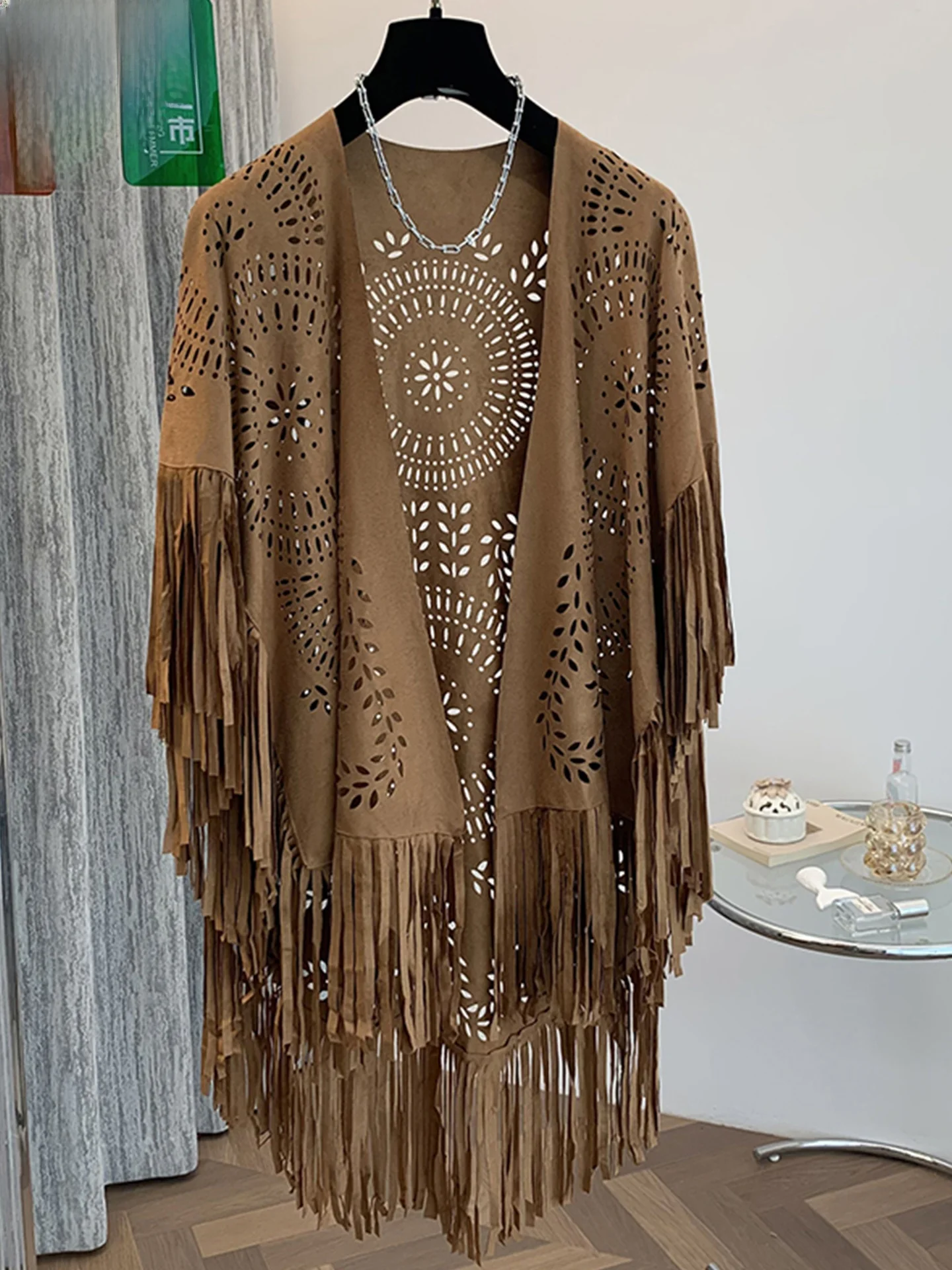 Ретро-пальто в ковбойском стиле с коричневыми кисточками, женское летнее пальто больших размеров, дизайнерский кардиган-накидка, модная защита от солнца
Ретро-пальто в ковбойском стиле с коричневыми кисточками, женское летнее пальто больших размеров, дизайнерский кардиган-накидка, модная защита от солнца